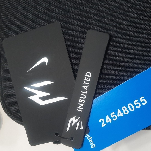 Largo Nike Signature Swoosh Logo All In Lunchbox - Picture 8 of 8